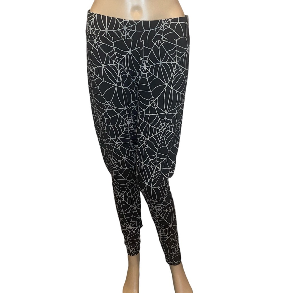 Halloween Soft Leggings with All-Over Spiderwebs Pattern Print Size Large NWT